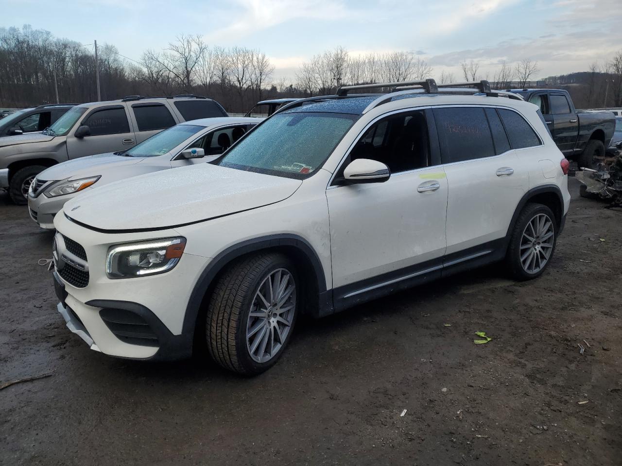 MERCEDES-BENZ GLB 250 4M 2021 white  gas W1N4M4HB3MW133866 photo #1