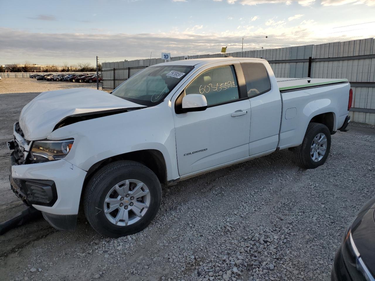 CHEVROLET COLORADO L 2022 white  gas 1GCHSCEA0N1221079 photo #1