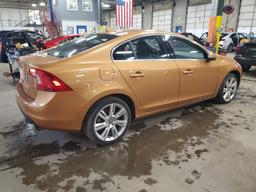 VOLVO S60 T5 2012 gold  gas YV1622FS0C2078869 photo #4