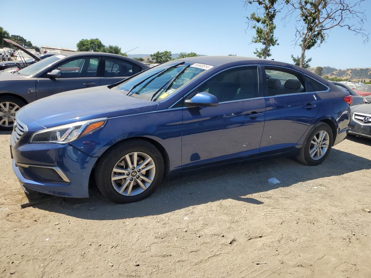 HYUNDAI SONATA SE 2017 blue sedan 4d gas 5NPE24AF8HH584544 photo #1