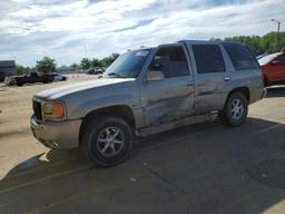 GMC DENALI 1999 silver 4dr spor gas 1GKEK13R0XR916686 photo #2