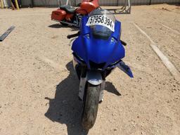 YAMAHA YZFR1 2021 blue  gas JYARN66E2MA001550 photo #3