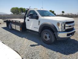 FORD F550 SUPER 2018 white  diesel 1FDUF5GT7JEB32203 photo #2