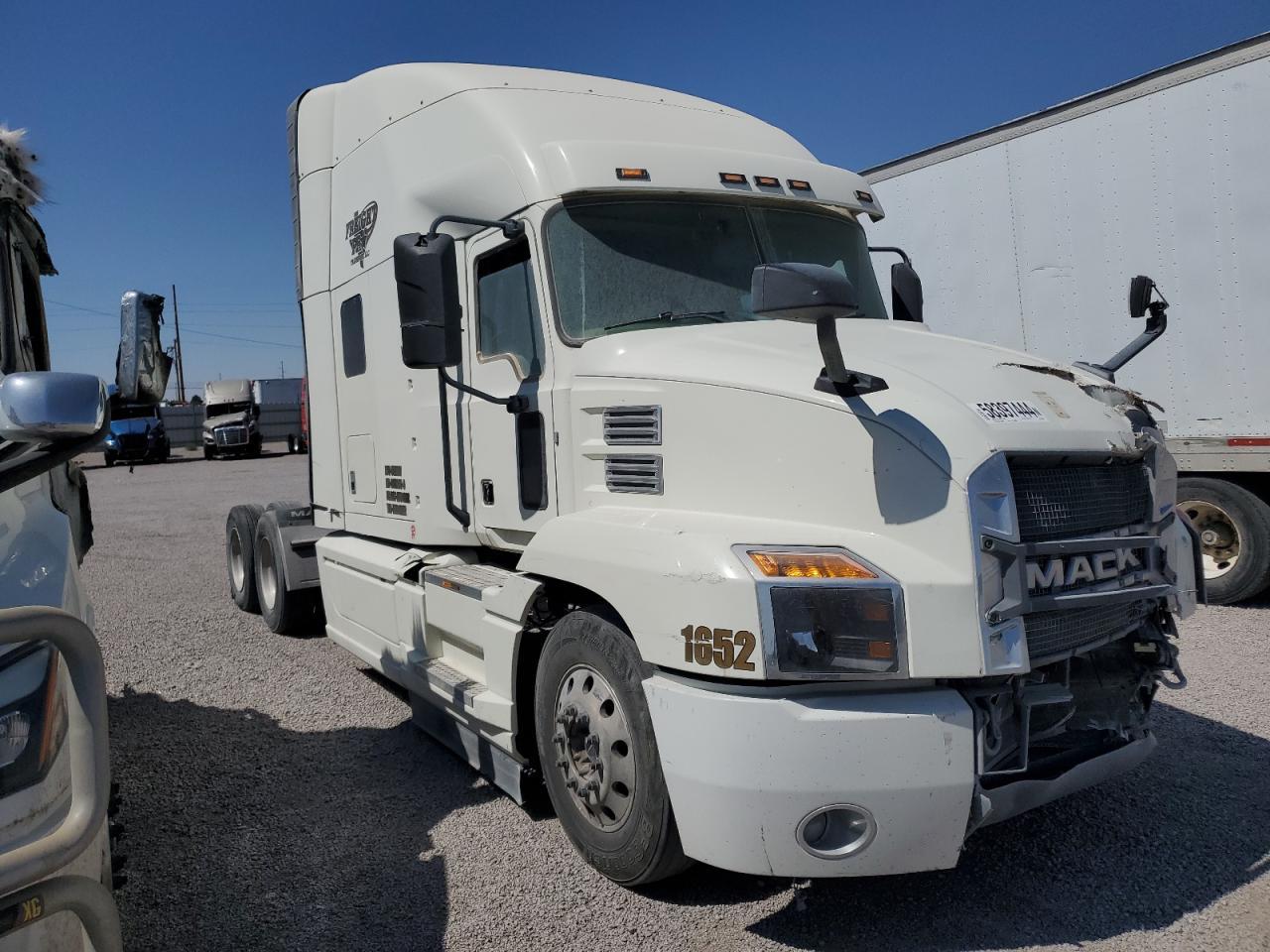 MACK ANTHEM 2020 white  diesel 1M1AN4GY0LM011652 photo #1