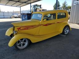 FORD VICTORIA 1933 yellow   18388792 photo #2