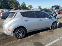 NISSAN LEAF S 2017 silver  electric 1N4BZ0CP3HC306245 photo #4