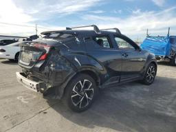 TOYOTA C-HR XLE 2019 black  gas JTNKHMBX9K1032599 photo #4