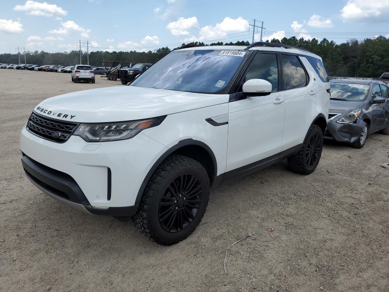 LAND ROVER DISCOVERY 2017 white  diesel SALRRBBK2HA013662 photo #1