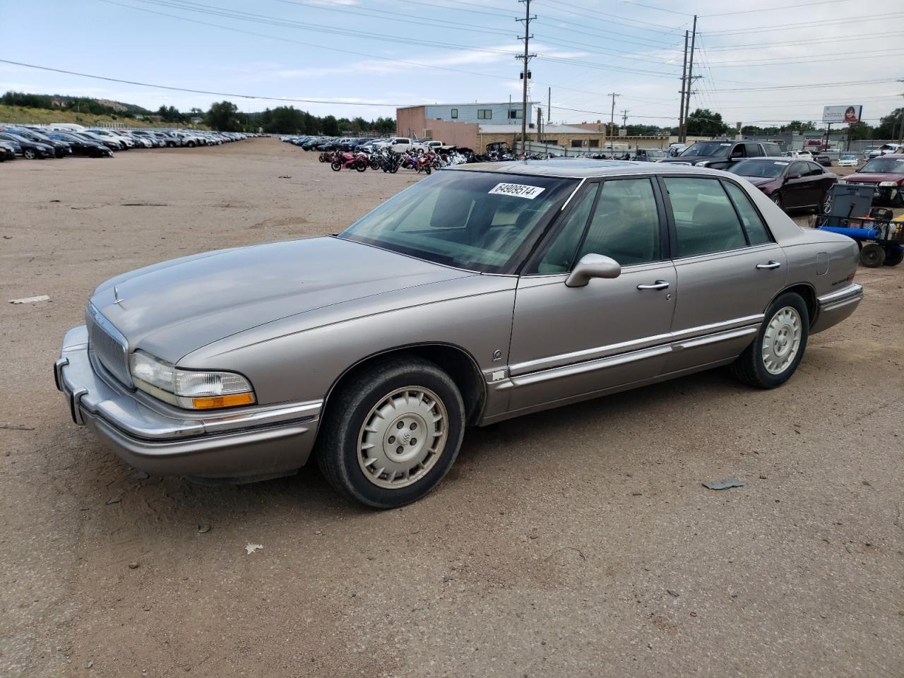 BUICK PARK AVENU 1995 beige  gas 1G4CU521XSH616325 photo #1