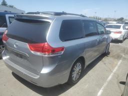 TOYOTA SIENNA XLE 2012 silver  gas 5TDYK3DC4CS225106 photo #4