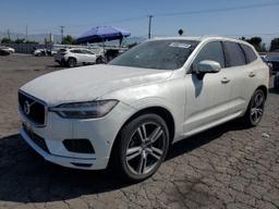 VOLVO XC60 T5 2018 white  gas LYV102RK3JB113496 photo #2