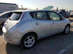 NISSAN LEAF SV 2011 silver hatchbac electric JN1AZ0CP2BT008267 photo #4