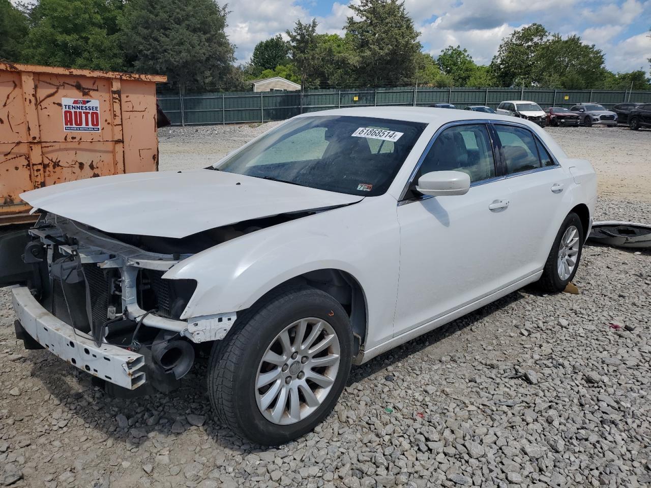 CHRYSLER 300 2011 white sedan 4d flexible fuel 2C3CA4CG3BH573679 photo #1