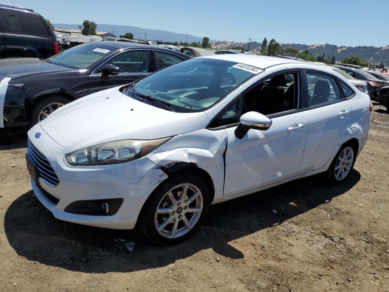 FORD FIESTA SE 2015 white sedan 4d gas 3FADP4BJ8FM208729 photo #1