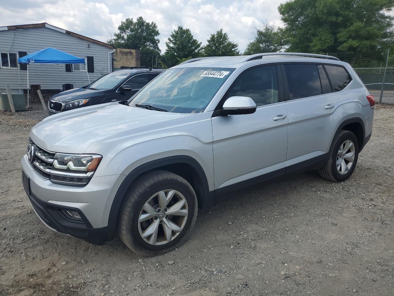 VOLKSWAGEN ATLAS SE 2018 silver  gas 1V2CR2CA4JC572657 photo #1