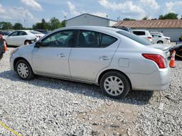 NISSAN VERSA S 2018 silver  gas 3N1CN7AP7JL877904 photo #3