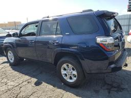 TOYOTA 4RUNNER SR 2021 blue  gas JTEFU5JR6M5241381 photo #3