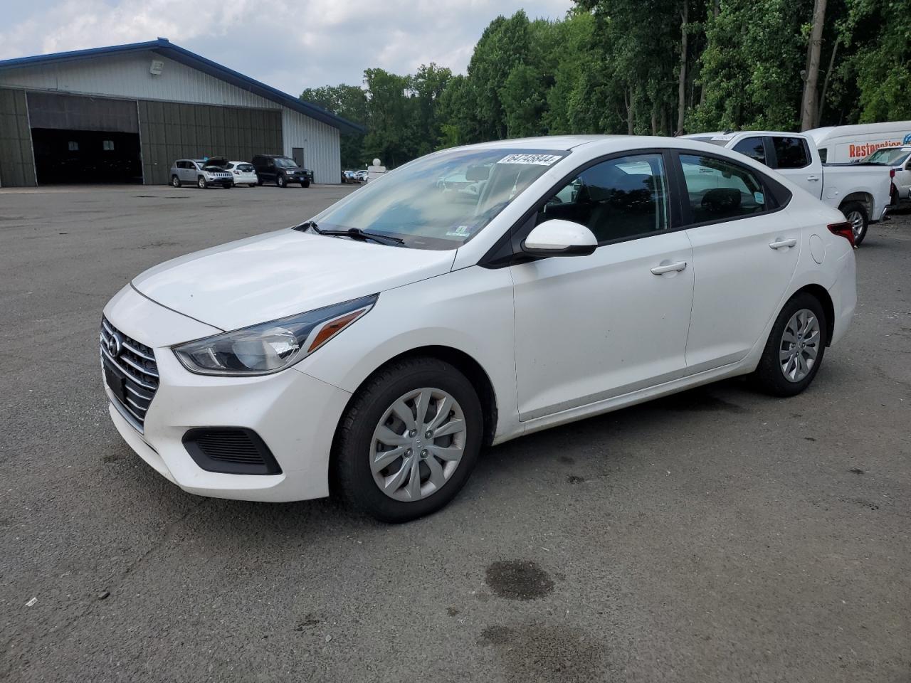 HYUNDAI ACCENT SE 2019 white  gas 3KPC24A3XKE063978 photo #1