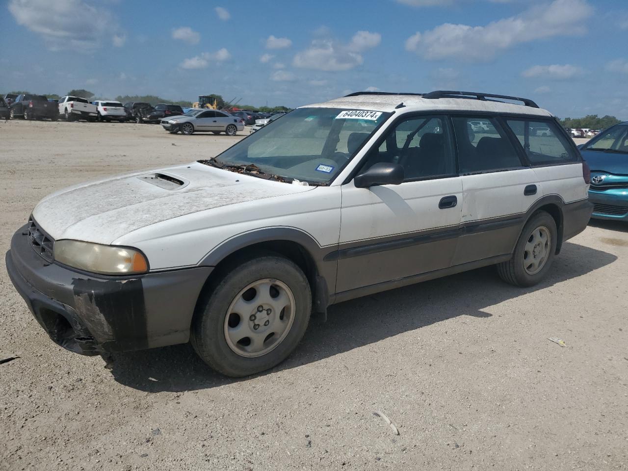 SUBARU LEGACY OUT 1997 white  gas 4S3BG6853V7655078 photo #1