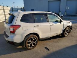 SUBARU FORESTER 2 2016 white  gas JF2SJGXC7GH514696 photo #4