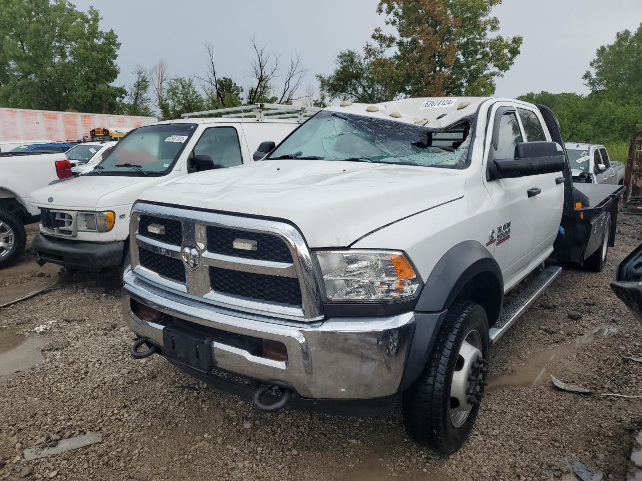 DODGE 5500 2015 white  diesel 3C7WRNFL8FG519450 photo #1