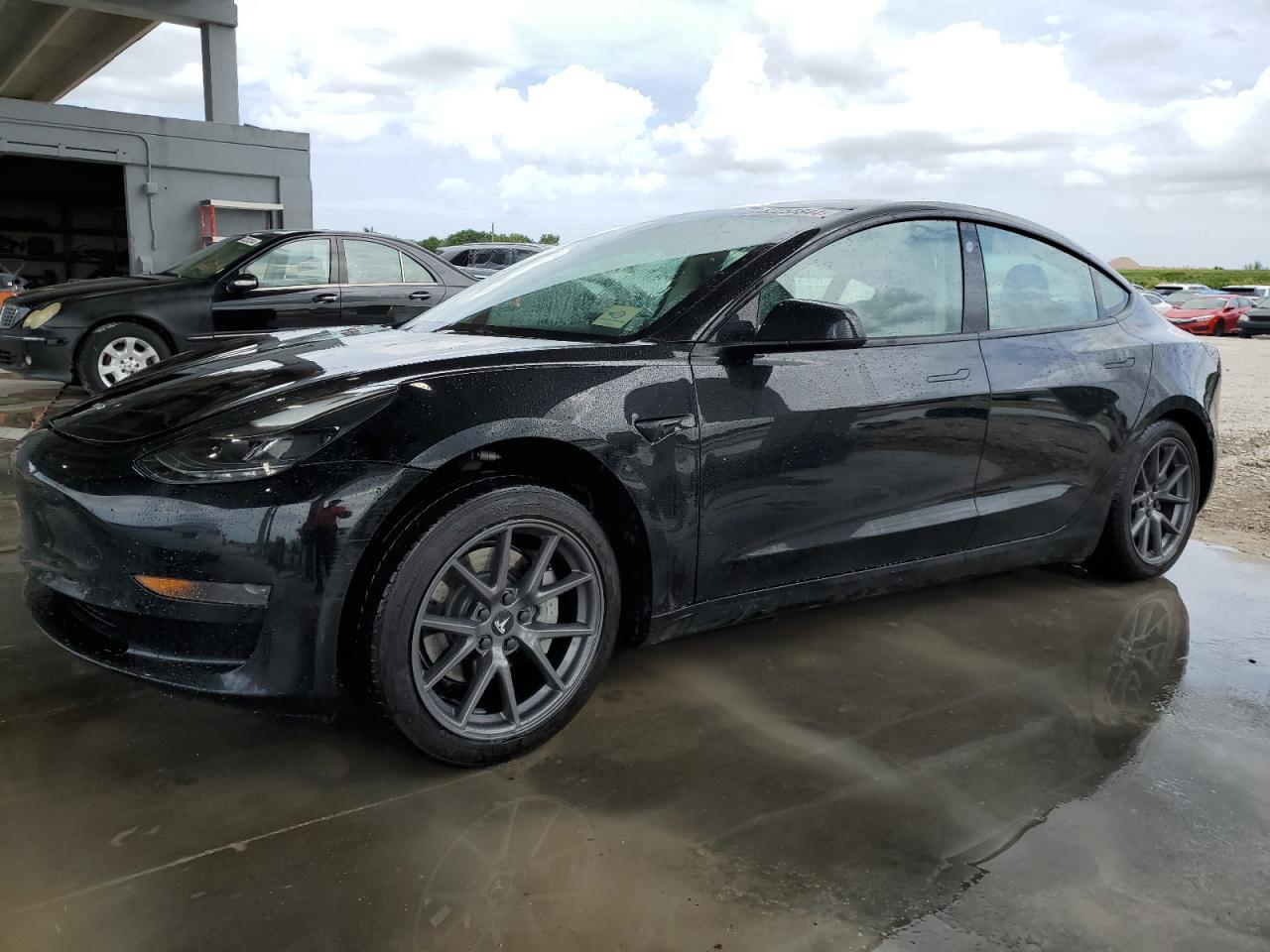 TESLA MODEL 3 2022 black  electric 5YJ3E1EA4NF233684 photo #1