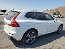 VOLVO XC60 T5 2018 white  gas LYV102RK3JB113496 photo #4