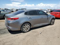 KIA OPTIMA LX 2017 gray  gas 5XXGT4L39HG165039 photo #4