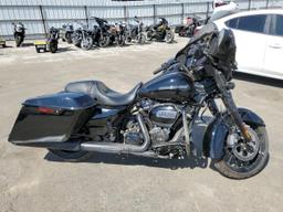 HARLEY-DAVIDSON FLHXS 2019 black  gas 1HD1KRP35KB678123 photo #2