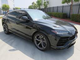 LAMBORGHINI URUS 2020 black  gas ZPBUA1ZL9LLA08658 photo #2