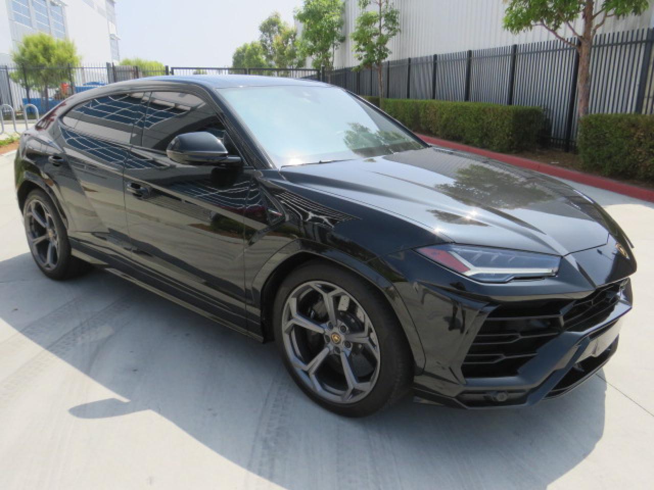 LAMBORGHINI URUS 2020 black  gas ZPBUA1ZL9LLA08658 photo #1