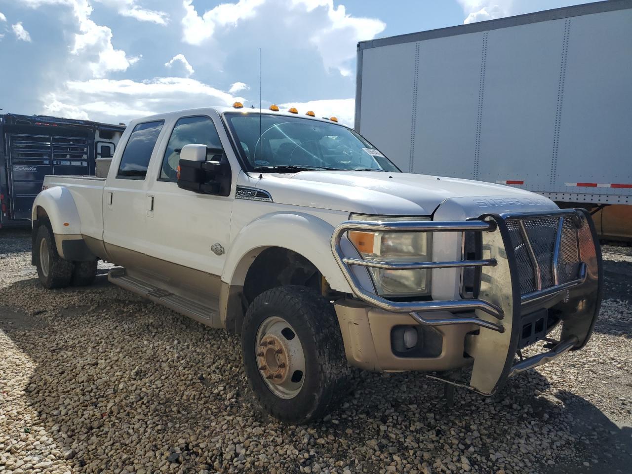 FORD F450 SUPER 2011 white crew pic diesel 1FT8W4DT8BEB87474 photo #1