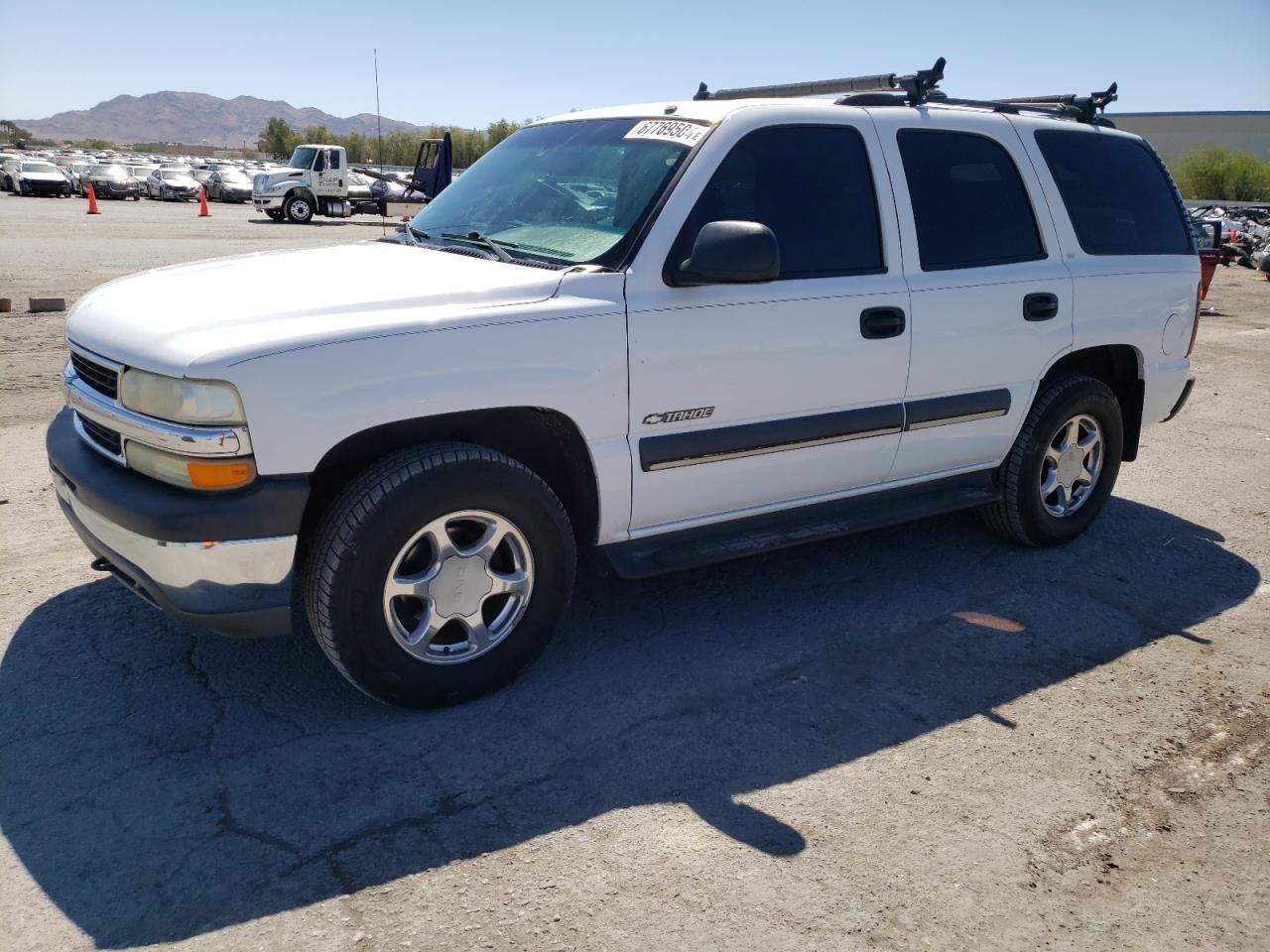 CHEVROLET TAHOE C150 2002 white  gas 1GNEC13T42R329590 photo #1