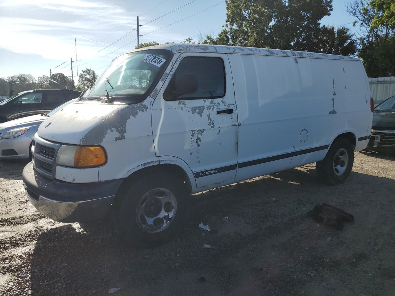 DODGE RAM VAN B1 2003 white  gas 2D7HB11X63K500297 photo #1