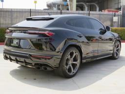 LAMBORGHINI URUS 2020 black  gas ZPBUA1ZL9LLA08658 photo #4