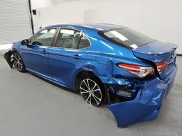 TOYOTA CAMRY L 2018 blue  gas 4T1B11HK4JU134369 photo #3