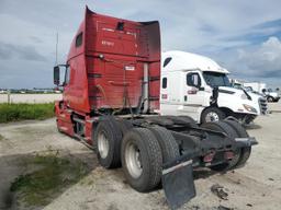 VOLVO VN VNL 2007 red tractor diesel 4V4NC9TG57N429517 photo #4