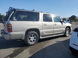 GMC YUKON XL D 2004 beige  gas 1GKFK66U24J328719 photo #4