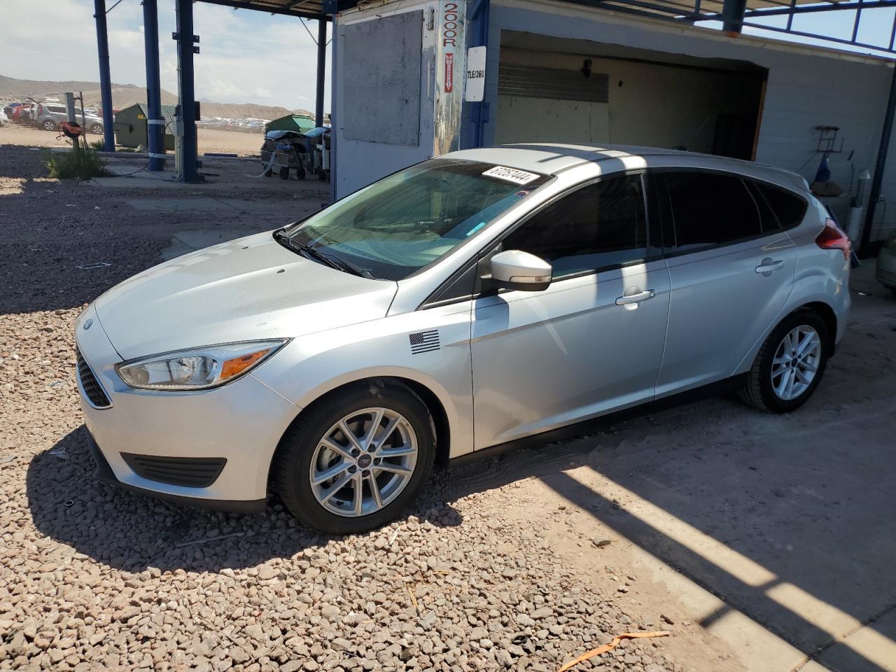 FORD FOCUS SE 2017 gray  gas 1FADP3K23HL325285 photo #1