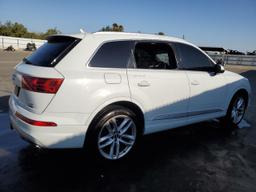 AUDI Q7 PRESTIG 2018 white  gas WA1VAAF79JD016151 photo #4