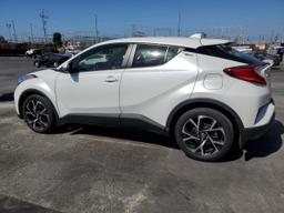 TOYOTA C-HR XLE 2020 white  gas JTNKHMBX6L1068073 photo #3