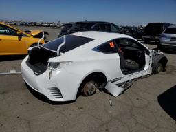 LEXUS RC 200T 2016 white  gas JTHHA5BC1G5004669 photo #4