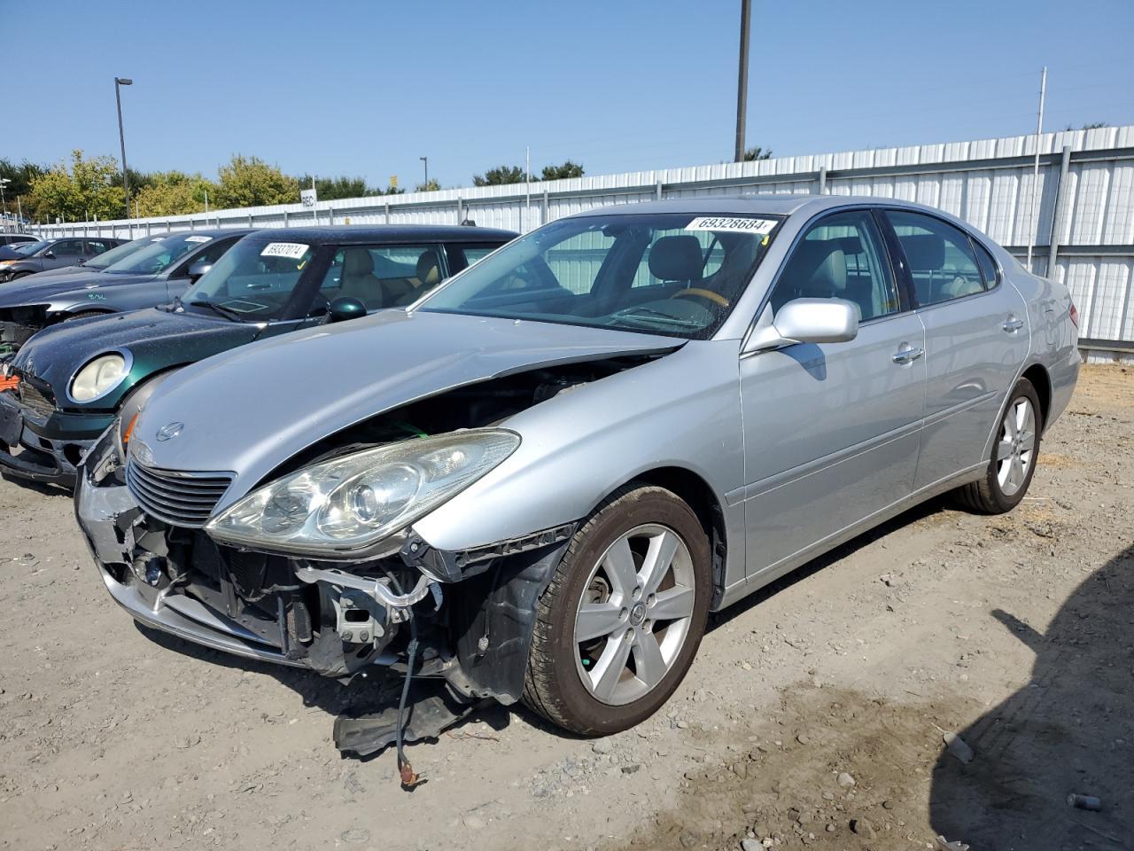 LEXUS ES 330 2005 silver  gas JTHBA30G155056221 photo #1