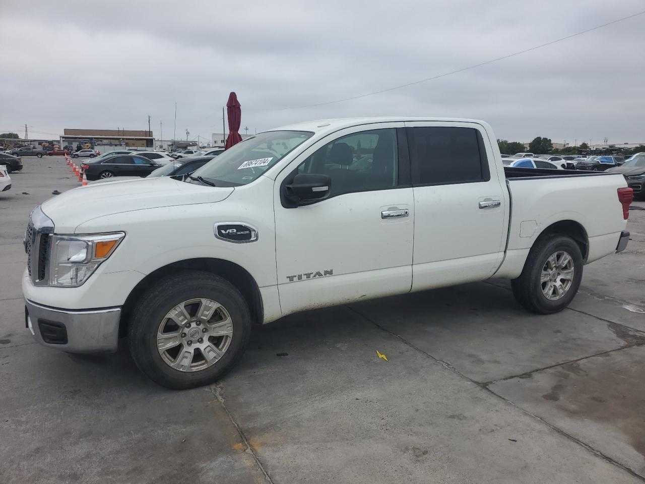 NISSAN TITAN S 2017 white  gas 1N6AA1EK9HN543716 photo #1