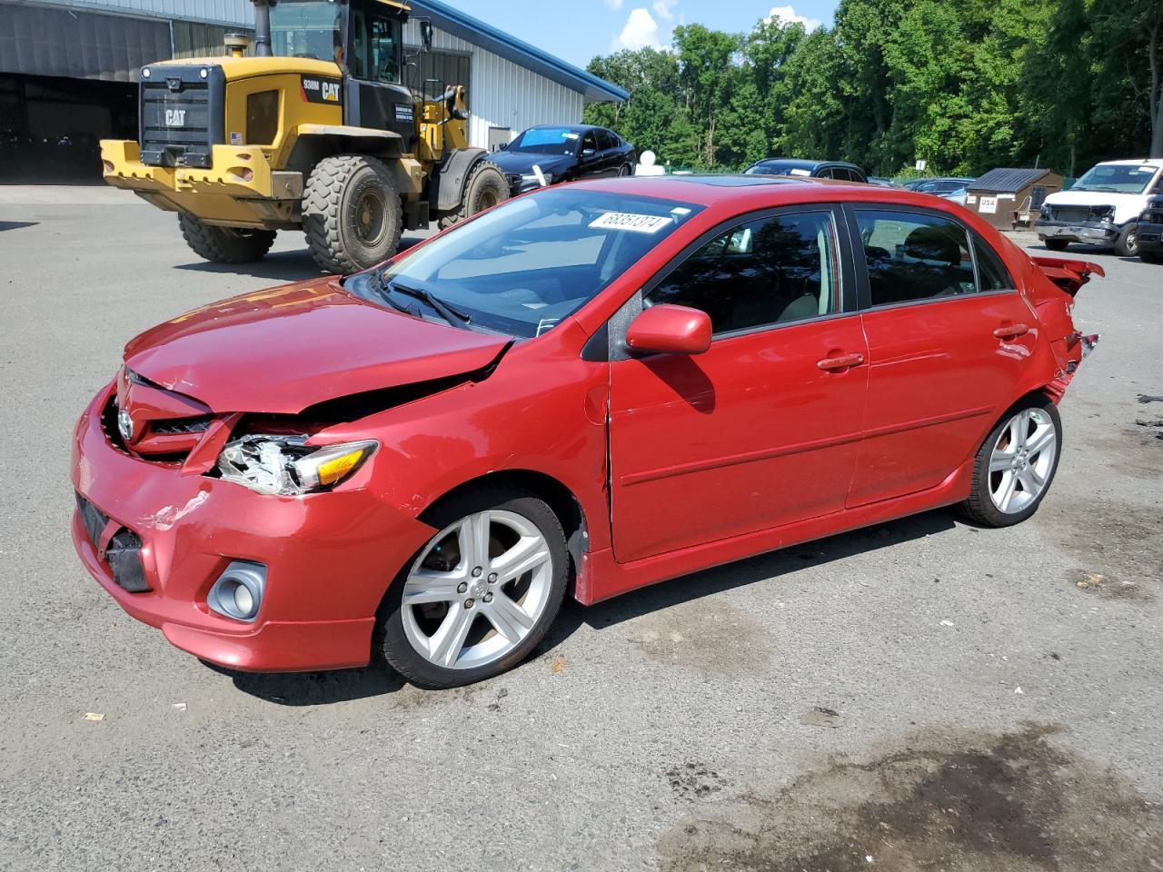 TOYOTA COROLLA BA 2013 red sedan 4d gas 2T1BU4EE6DC927542 photo #1