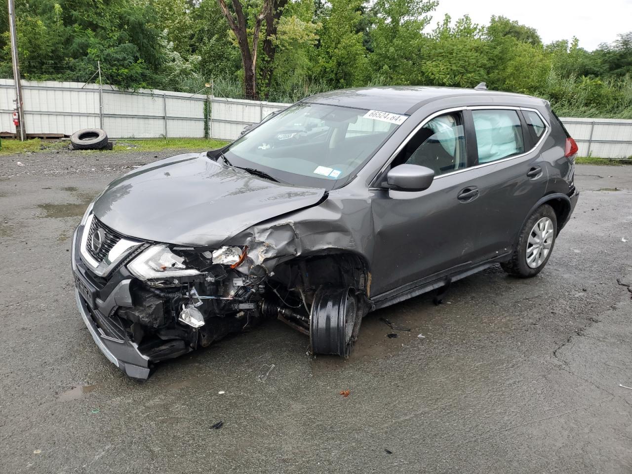 NISSAN ROGUE S 2018 gray  gas JN8AT2MV2JW315284 photo #1