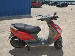 PIAGGIO FLY 50 2008 red  gas ZAPC446B384000188 photo #2