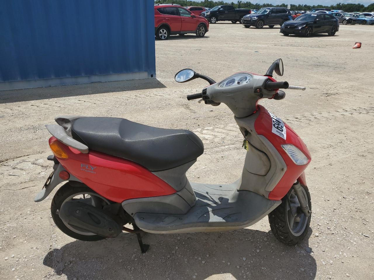 PIAGGIO FLY 50 2008 red  gas ZAPC446B384000188 photo #1