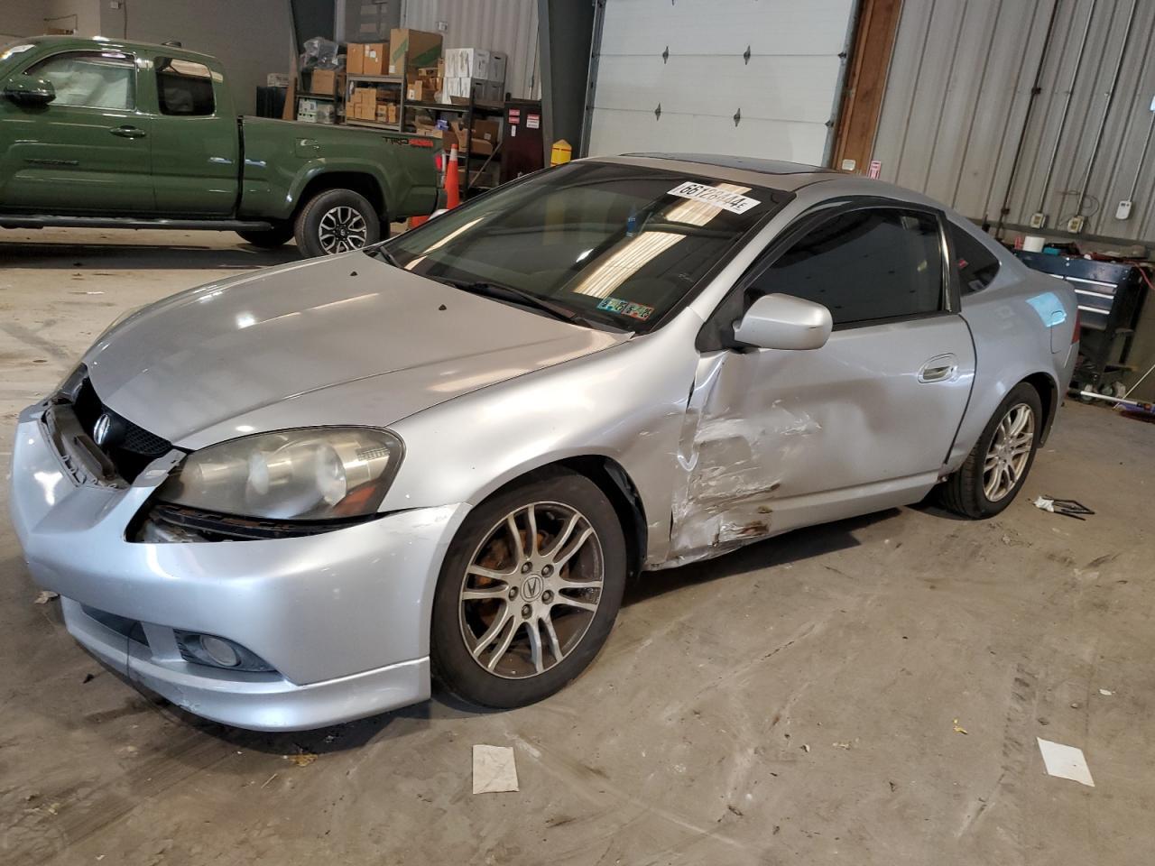 ACURA RSX 2005 silver  gas JH4DC53845S000911 photo #1