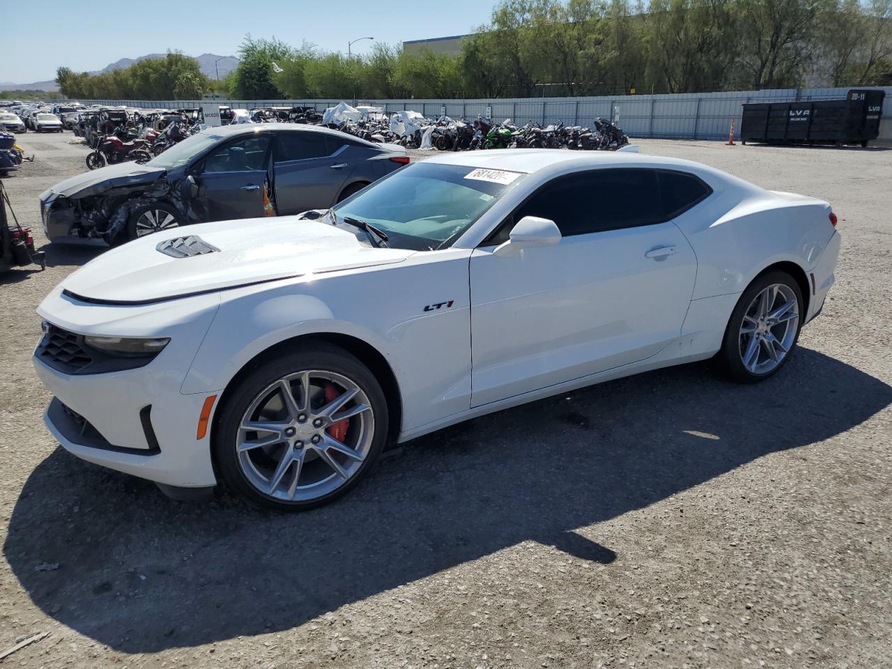 CHEVROLET CAMARO LT1 2022 white  gas 1G1FF1R77N0105228 photo #1